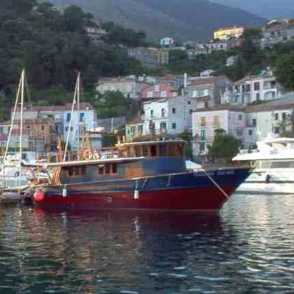 BARCA PORTO MARATEA